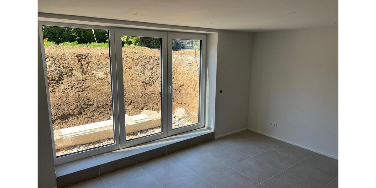 Etagenwohnung Wölfersheim - 2 Zimmer, 71 m&sup2;, 1.000&euro; | Angebot:26660248