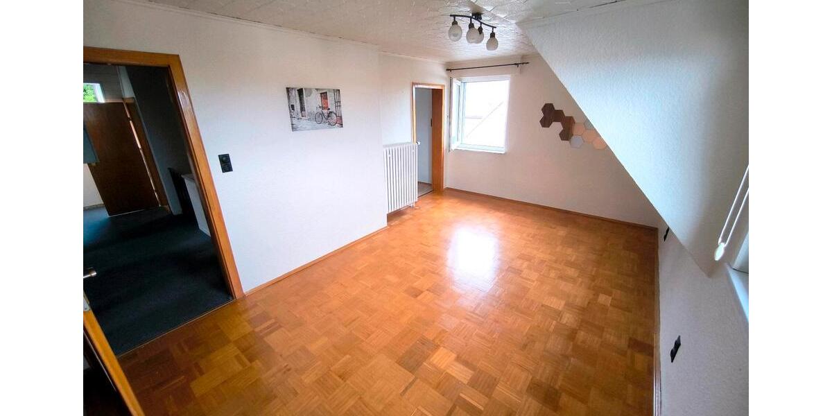 Einfamilienhaus Biebertal - 6 Zimmer, 130 m&sup2;, 280.000&euro; | Angebot:27002301