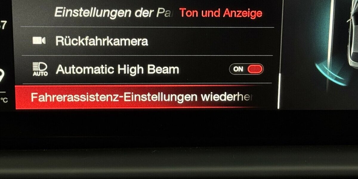 Alfa Romeo Giulia 2.0 Sprint Turbo 16V Xenon Leder Carplay 23.400 km 28.740 &euro; Lich 35423