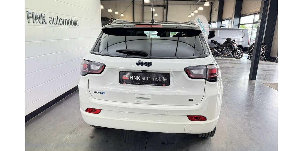 Jeep Compass S Plug-IN Hybrid 4WD 1.Hand Panoramadach 36.500 km 26.790 &euro; Lich 35423