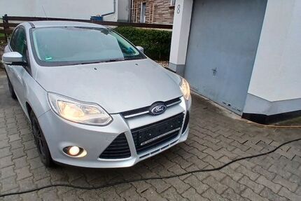 Ford Focus 119.300 km 3.950 &euro; Wetzlar 35576