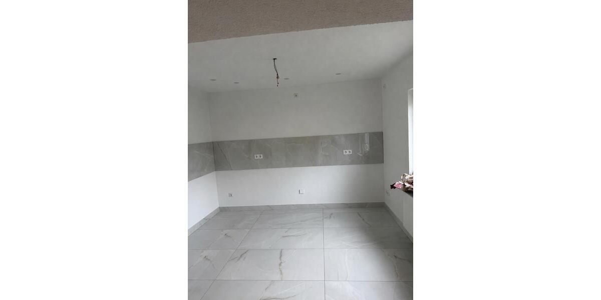 Etagenwohnung Gießen Wieseck - 4 Zimmer, 90 m&sup2;, 1.300&euro; | Angebot:26432415