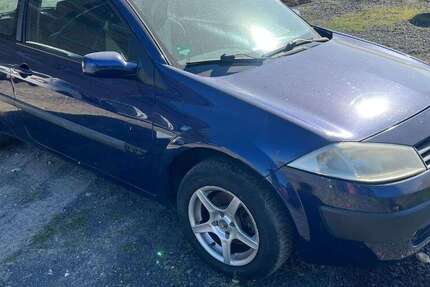 Renault Megane 160.500 km 850 &euro; Münzenberg - Gambach 35516