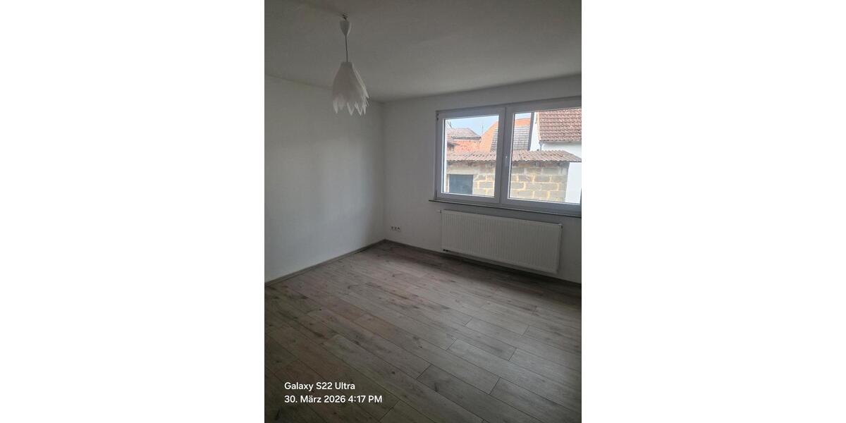 Einfamilienhaus Friedberg (Hessen) - 5 Zimmer, 130 m&sup2;, 1.700&euro; | Angebot:25017056