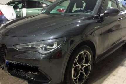 Alfa Romeo Stelvio 33.428 km 37.485 &euro; Pohlheim 35415