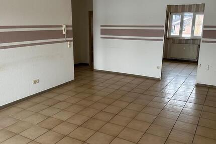 Wohnung Hüttenberg - 4 Zimmer, 100 m&sup2;, 249.000&euro; | Angebot:25779181
