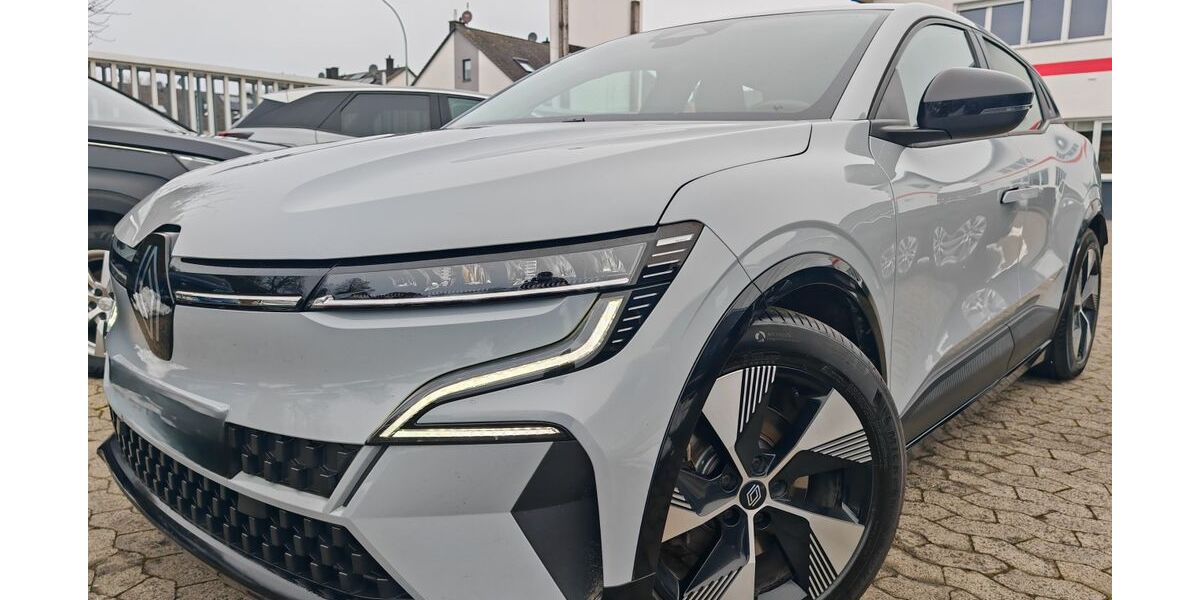 Renault Megane 121.011 km 16.541 &euro; Wölfersheim 61200