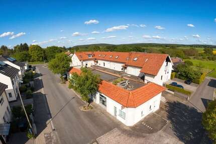 Haus Usingen - 8 Zimmer, 493 m&sup2;, 1.089.000&euro; | Angebot:25766996