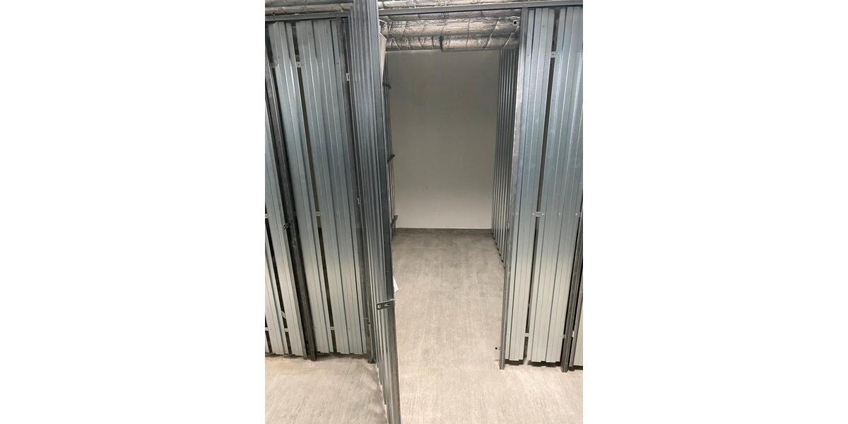 Hochparterre Gießen - 1 Zimmer, 28 m&sup2;, 490&euro; | Angebot:25473208