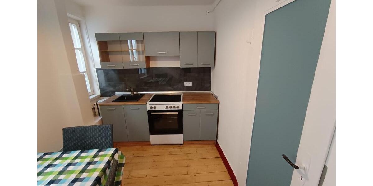Etagenwohnung Marburg - 2 Zimmer, 85 m&sup2;, 1.300&euro; | Angebot:26002215