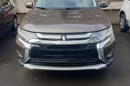 Mitsubishi Outlander 78.136 km 13.500 &euro; Marburg 35037