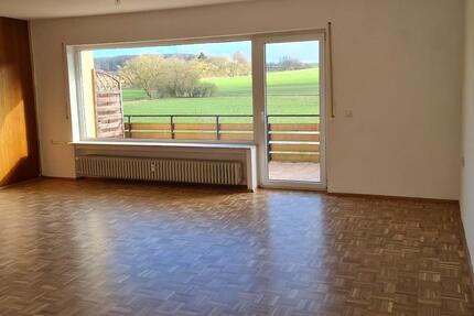 Wohnung Marburg Cappel - 4 Zimmer, 109 m&sup2;, 900&euro; | Angebot:25641987