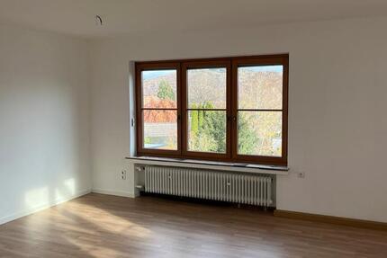 Wohnung Herborn - 3 Zimmer, 95 m&sup2;, 1.000&euro; | Angebot:25613828