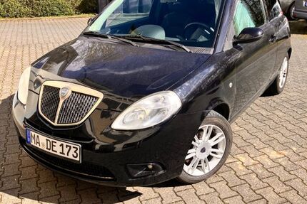 Lancia Ypsilon 248.682 km 1.111 &euro; Hüttenberg 35625