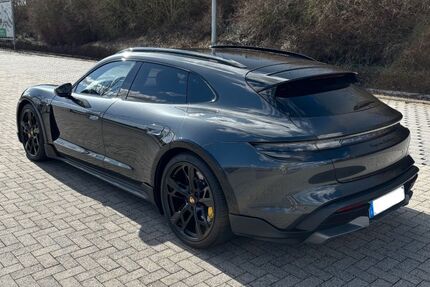 Porsche Taycan 9.980 km 106.400 &euro; Heuchelheim 35452