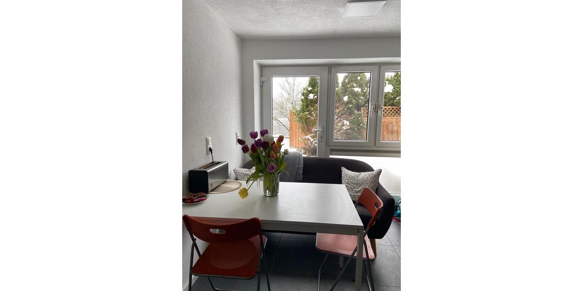 Terrassenwohnung Marburg Biegenviertel - 4 Zimmer, 1 m&sup2;, 600&euro; | Angebot:25941691