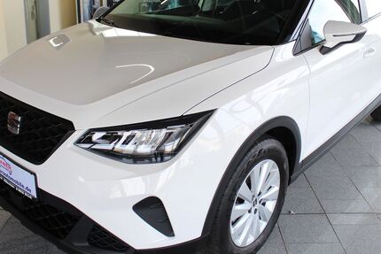 Seat Arona 14.850 km 16.995 &euro; Wölfersheim 61200