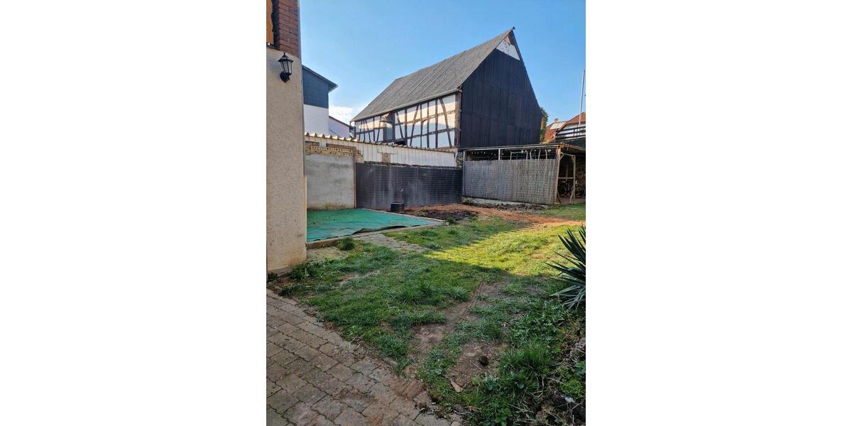 Einfamilienhaus Schöffengrund - 7 Zimmer, 176 m&sup2;, 260.000&euro; | Angebot:25852929