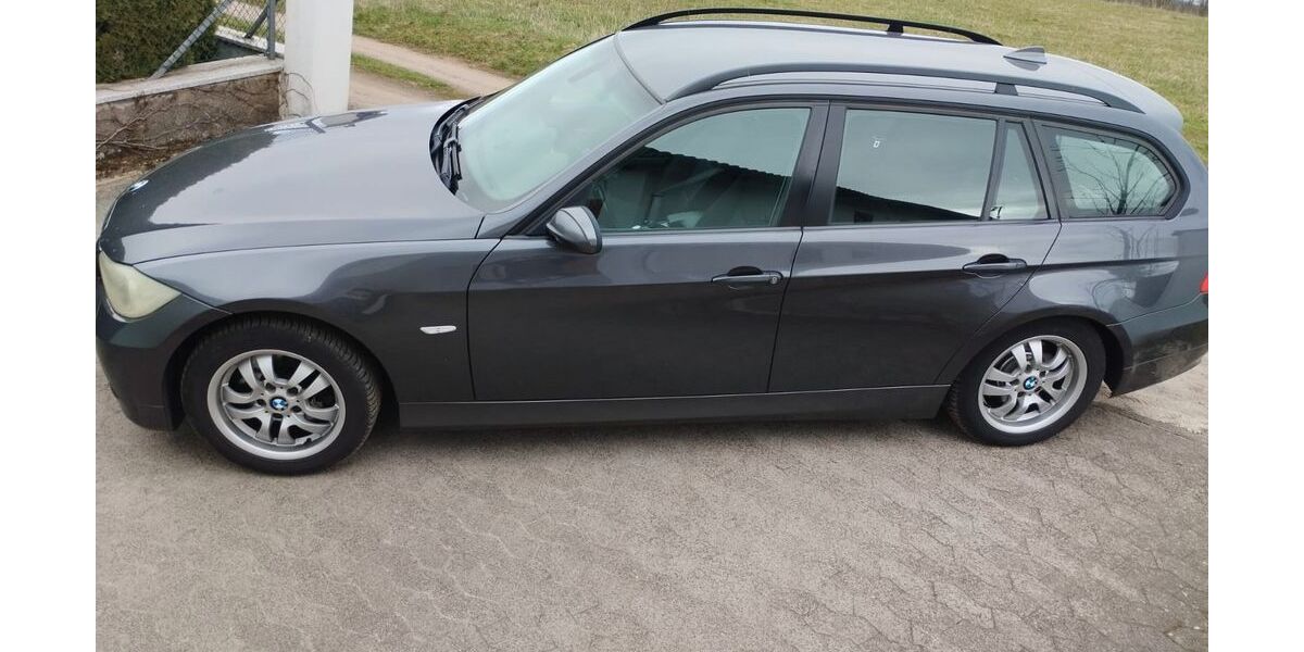 BMW 318 161.530 km 2.700 &euro; Rabenau 35466