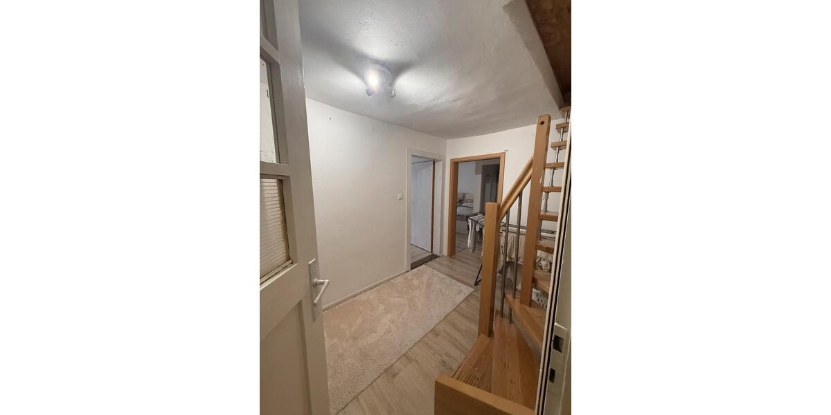 Einfamilienhaus Lollar - 5 Zimmer, 106 m&sup2;, 300.000&euro; | Angebot:25790268