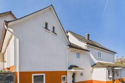 Haus Braunfels - 7 Zimmer, 160 m&sup2;, 350.000&euro; | Angebot:25880813