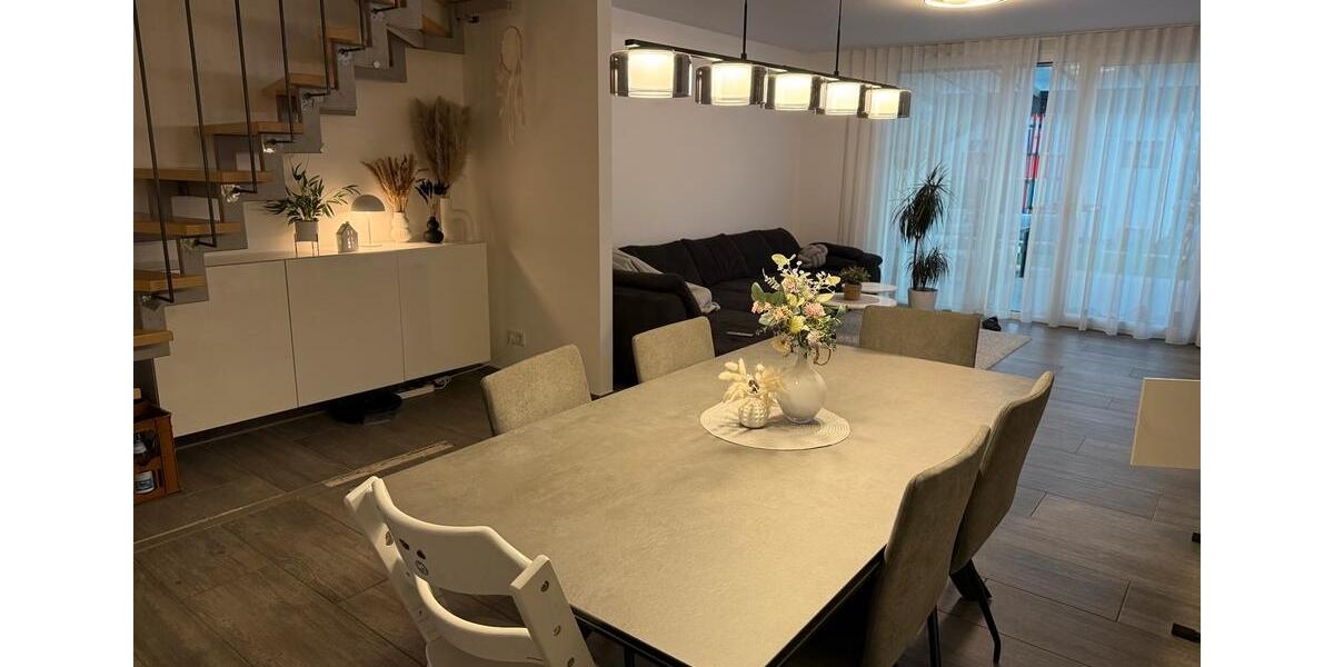 Reihenhaus Gießen Allendorf - 5 Zimmer, 141 m&sup2;, 650.000&euro; | Angebot:27204779