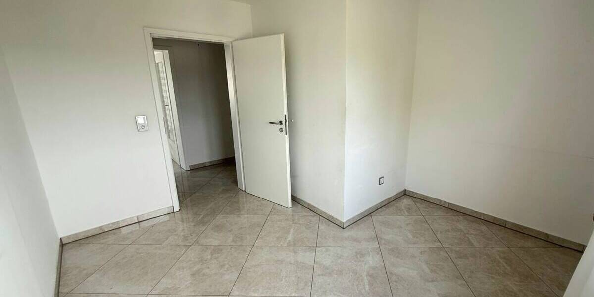 Etagenwohnung Pohlheim Watzenborn-Steinberg - 3 Zimmer, 90 m&sup2;, 950&euro; | Angebot:26359799