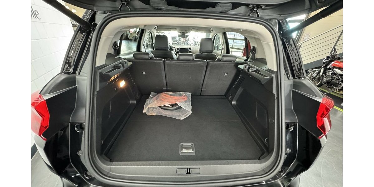 Citroen C5 Aircross 225 Hybrid Shine Pack Leder Massage 98.300 km 17.990 &euro; Lich 35423