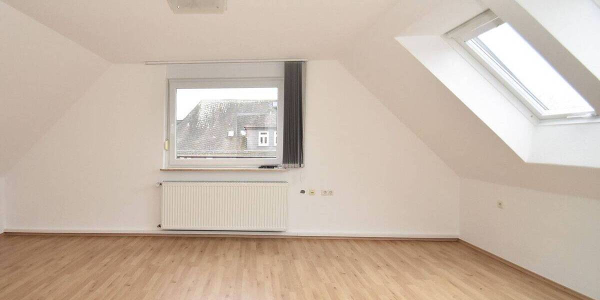 Einfamilienhaus Buseck Großen-Buseck - 7 Zimmer, 172 m&sup2;, 1.400&euro; | Angebot:26642296