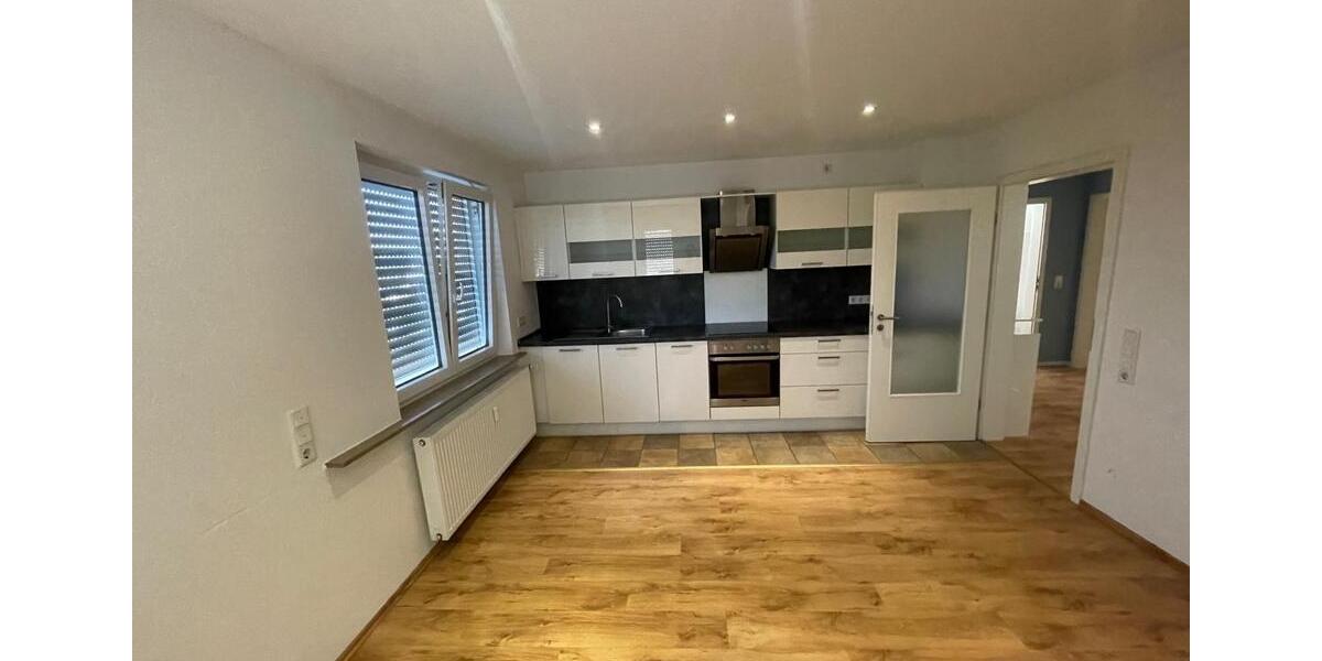 Etagenwohnung Linden - 3 Zimmer, 85 m&sup2;, 950&euro; | Angebot:25613831