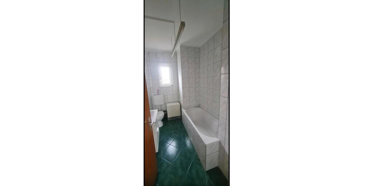 Etagenwohnung Buseck - 3 Zimmer, 75 m&sup2;, 790&euro; | Angebot:25843150