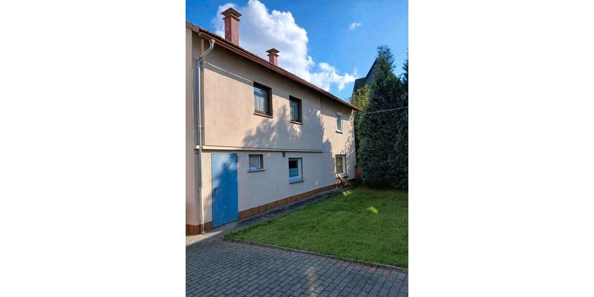 Einfamilienhaus Solms - 3 Zimmer, 120 m&sup2;, 265.000&euro; | Angebot:22954360