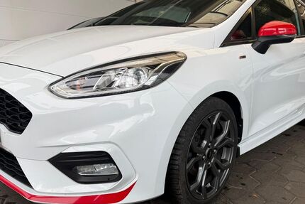 Ford Fiesta 100.000 km 11.299 &euro; Münzenberg Gambach 35516
