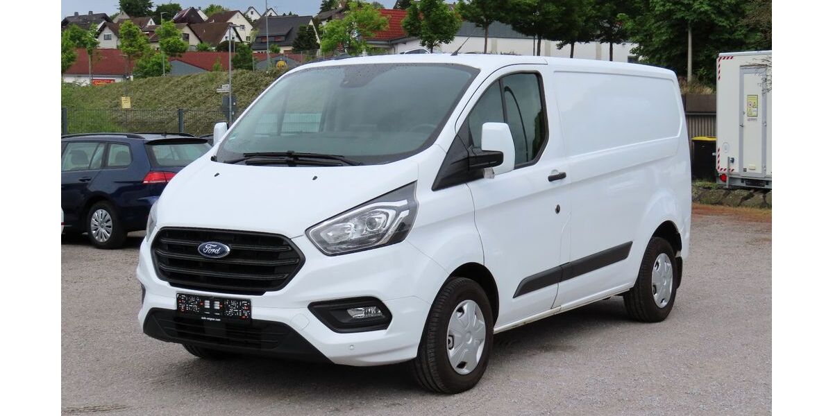 Ford Transit Custom 56.800 km 18.445 &euro; Solms-Oberbiel 35606