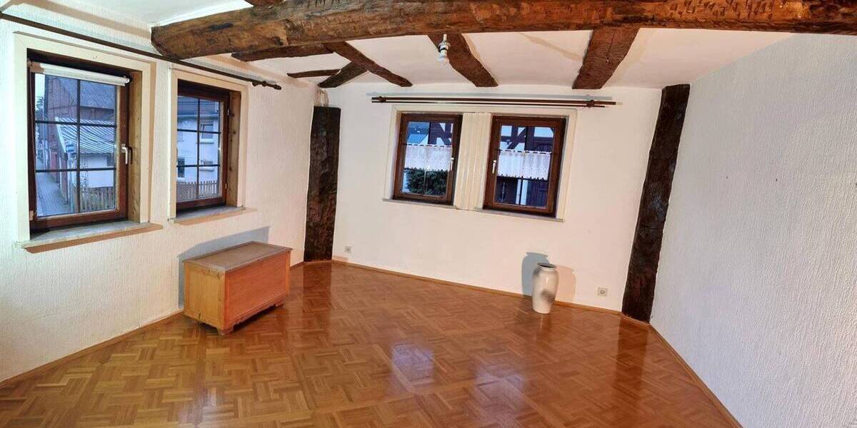 Bauernhaus, Landhaus Mittenaar Bicken - 8 Zimmer, 227 m&sup2;, 190.000&euro; | Angebot:25740426