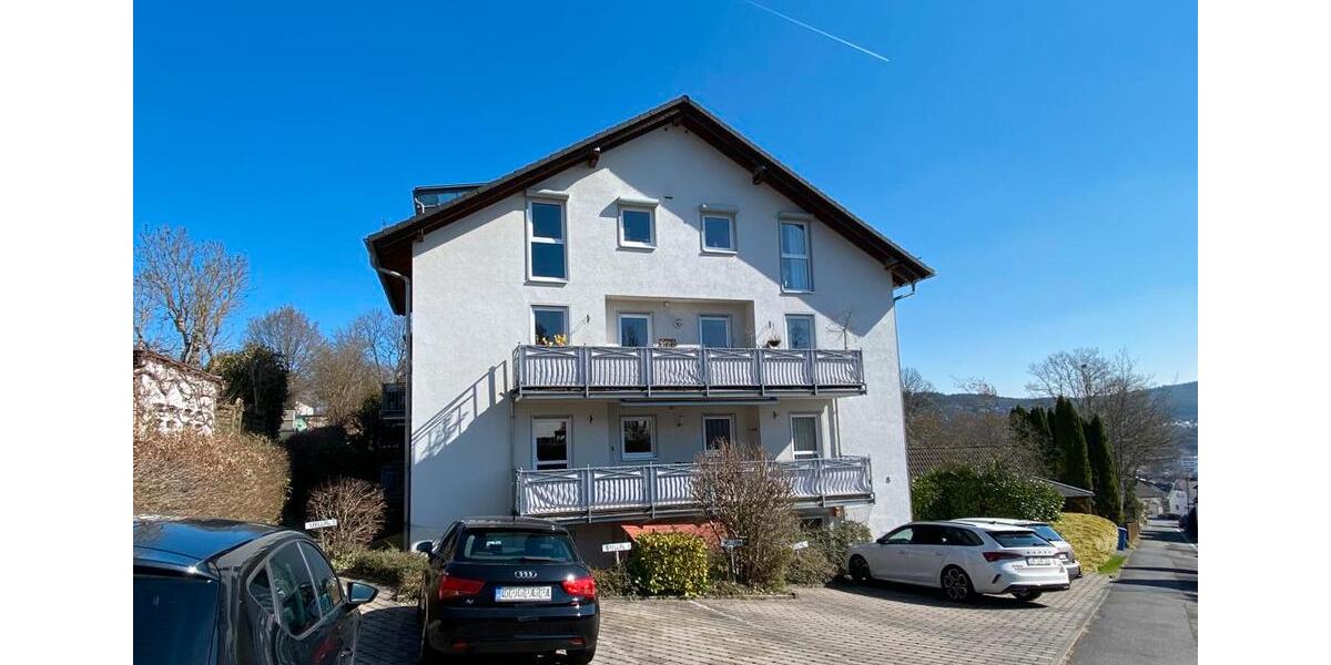 Dachgeschoßwohnung Herborn - 3 Zimmer, 87 m&sup2;, 820&euro; | Angebot:26676766