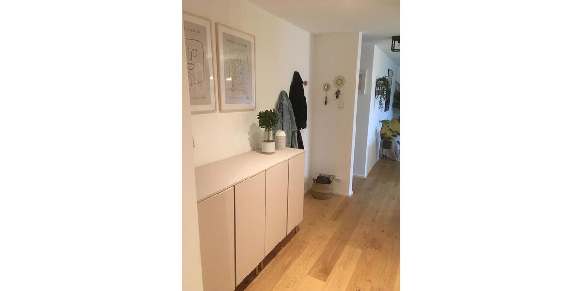 Etagenwohnung Gießen Allendorf - 4 Zimmer, 117 m&sup2;, 1.410&euro; | Angebot:25933527