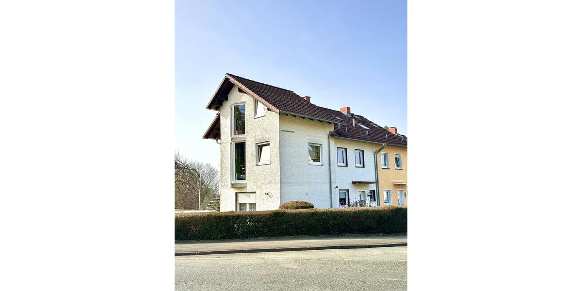 Reihenhaus Wetzlar - 7 Zimmer, 160 m&sup2;, 449.000&euro; | Angebot:26442306