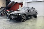 Alfa Romeo Giulia Competizione Q4 Turbo CarPlay Kamera 9.970 km 41.220 &euro; Lich 35423