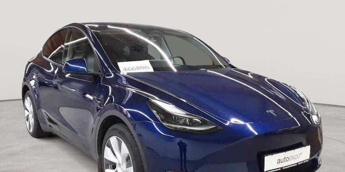 Tesla Model Y 38.266 km 33.790 &euro; Fernwald-Steinbach 35463