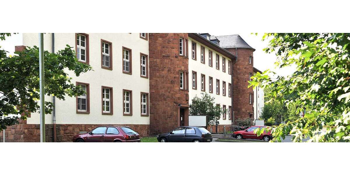 Etagenwohnung Marburg - 1 Zimmer, 16 m&sup2;, 220&euro; | Angebot:16501588