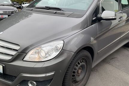 Mercedes-Benz B 170 245.801 km 1.490 &euro; Giessen 35394