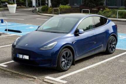Tesla Model Y 61.000 km 29.500 &euro; Marburg, Universitätsstadt 35039