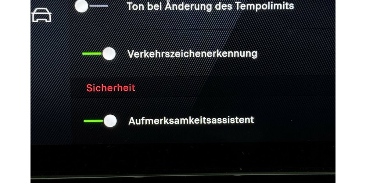 Peugeot 408 GT 145 Hybrid DSC6 Massage 360° Cam 21.700 km 26.990 &euro; Lich 35423