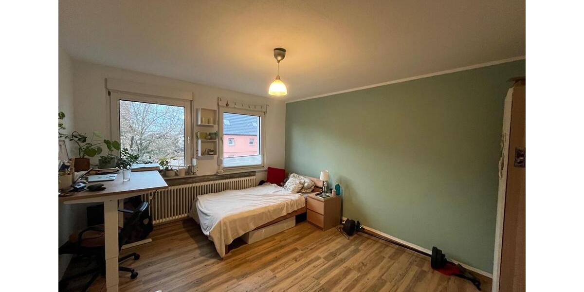 Einfamilienhaus Gießen Allendorf - 6 Zimmer, 157 m&sup2;, 1.600&euro; | Angebot:25720204