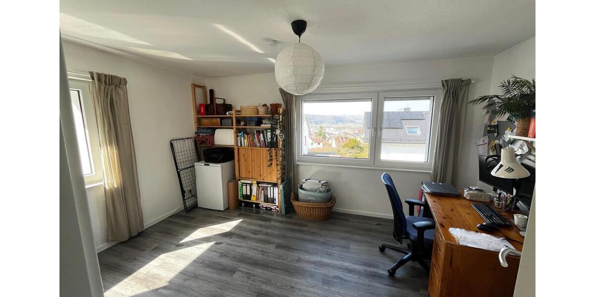 Etagenwohnung Marburg Cappel - 3 Zimmer, 75 m&sup2;, 1.080&euro; | Angebot:25964096