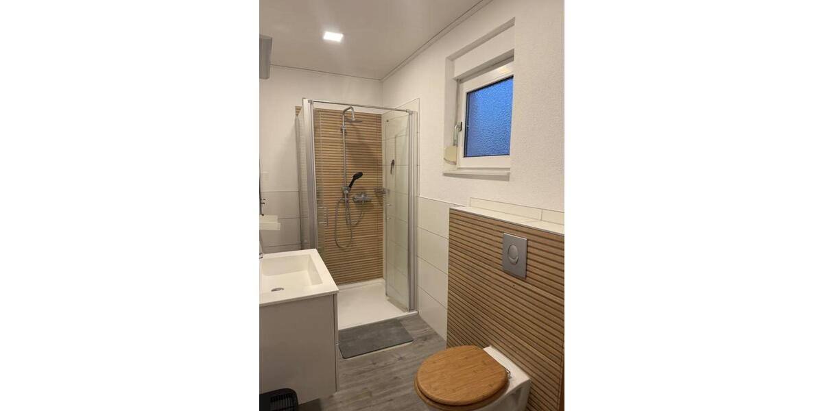 Einfamilienhaus Gladenbach - 7 Zimmer, 227 m&sup2;, 449.000&euro; | Angebot:26070836