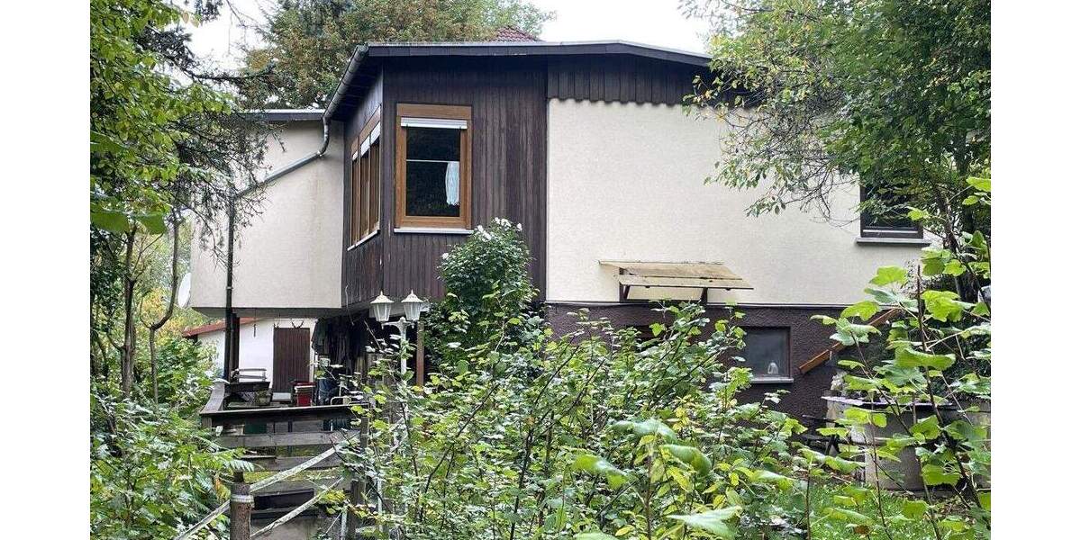 Einfamilienhaus Herborn - Burg Burg - 4 Zimmer, 117 m&sup2;, 190.000&euro; | Angebot:25834775