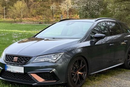 Seat Leon 90.050 km 26.900 &euro; Wetzlar 35582