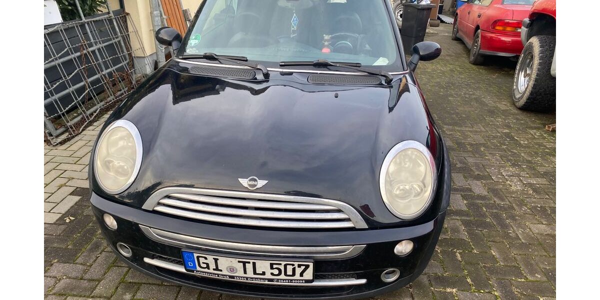 Mini Cooper Cabrio 236.288 km 1.999 &euro; Ettingshausen 35447